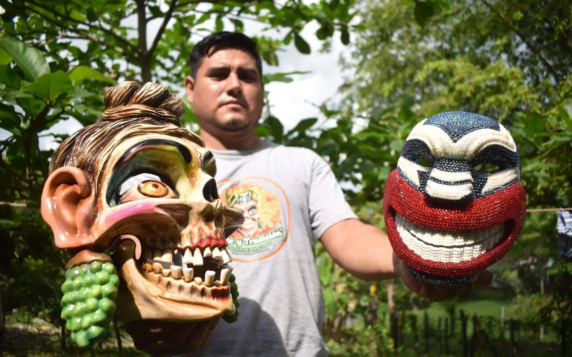 Las máscaras elaboradas en Tempoal tienen una gran tradición e historia detrás Vladimir Meza (2)